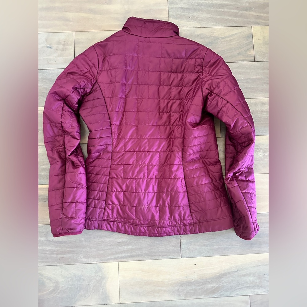 Patagonia nano puff jacket women’s size small - Picture 3 of 3